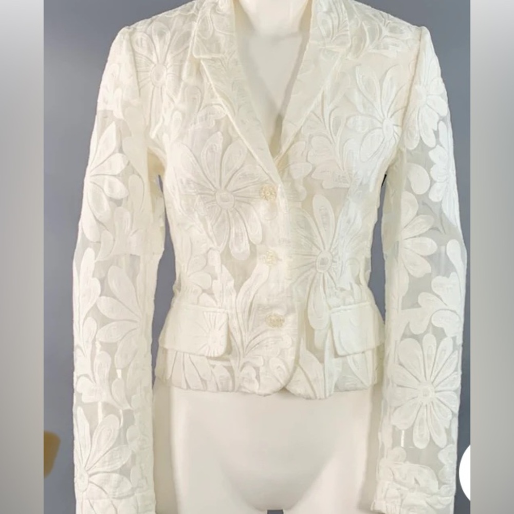 Anne Fontaine Cream Floral Embroidered Blazer